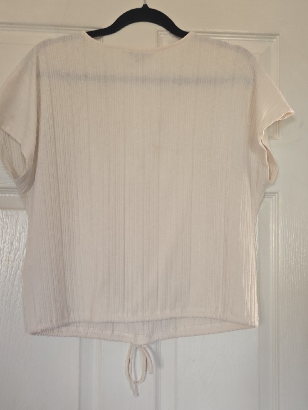 Dynamite Cream Ribbed V-Neck Drawstring Crop Top - Picture 4 of 4